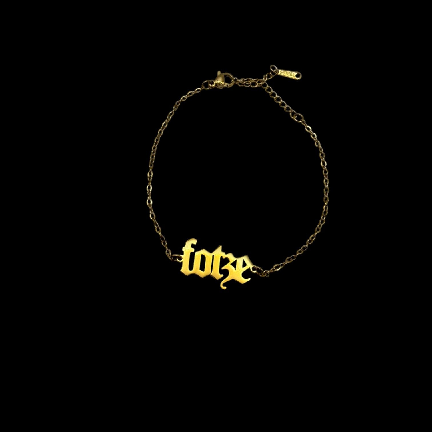 FOTZE STATEMENT ARMBAND