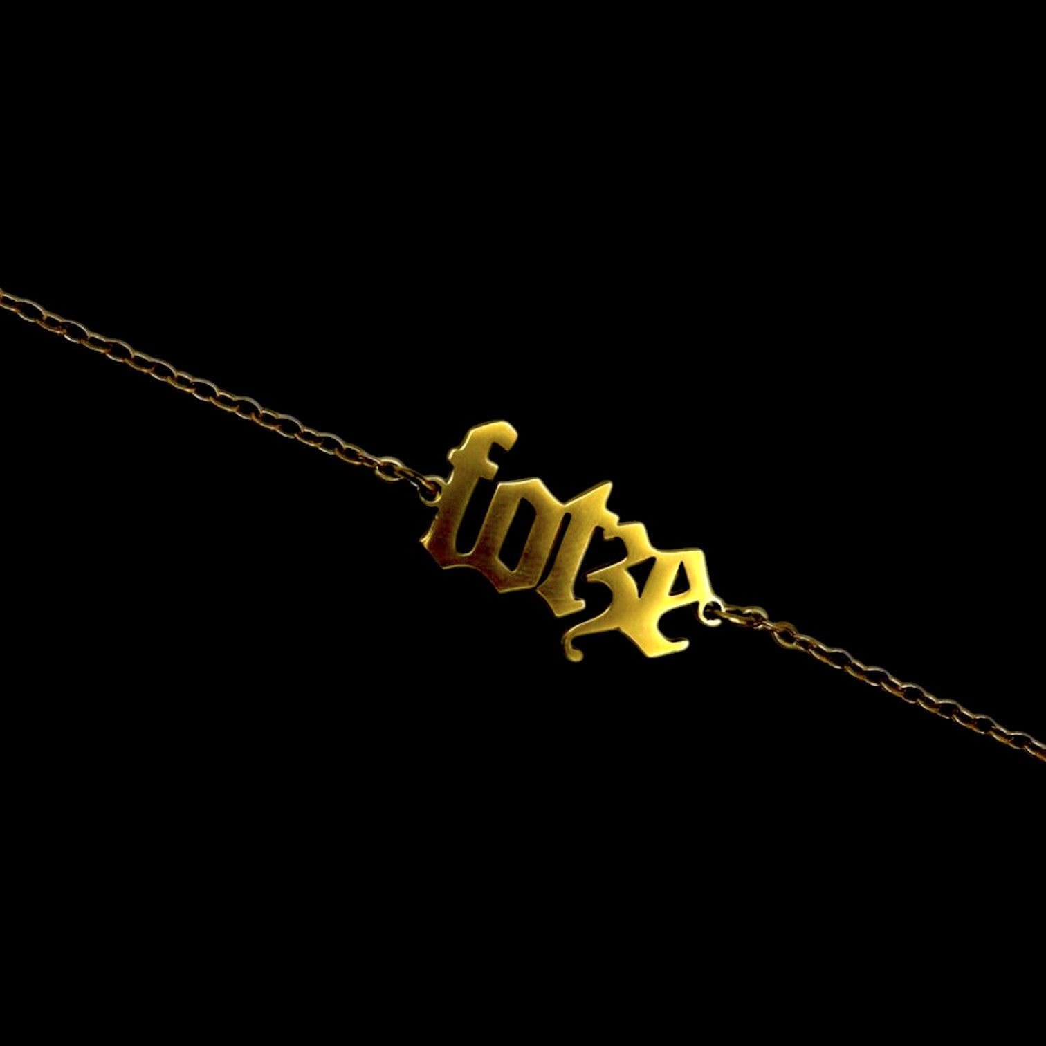 FOTZE STATEMENT ARMBAND
