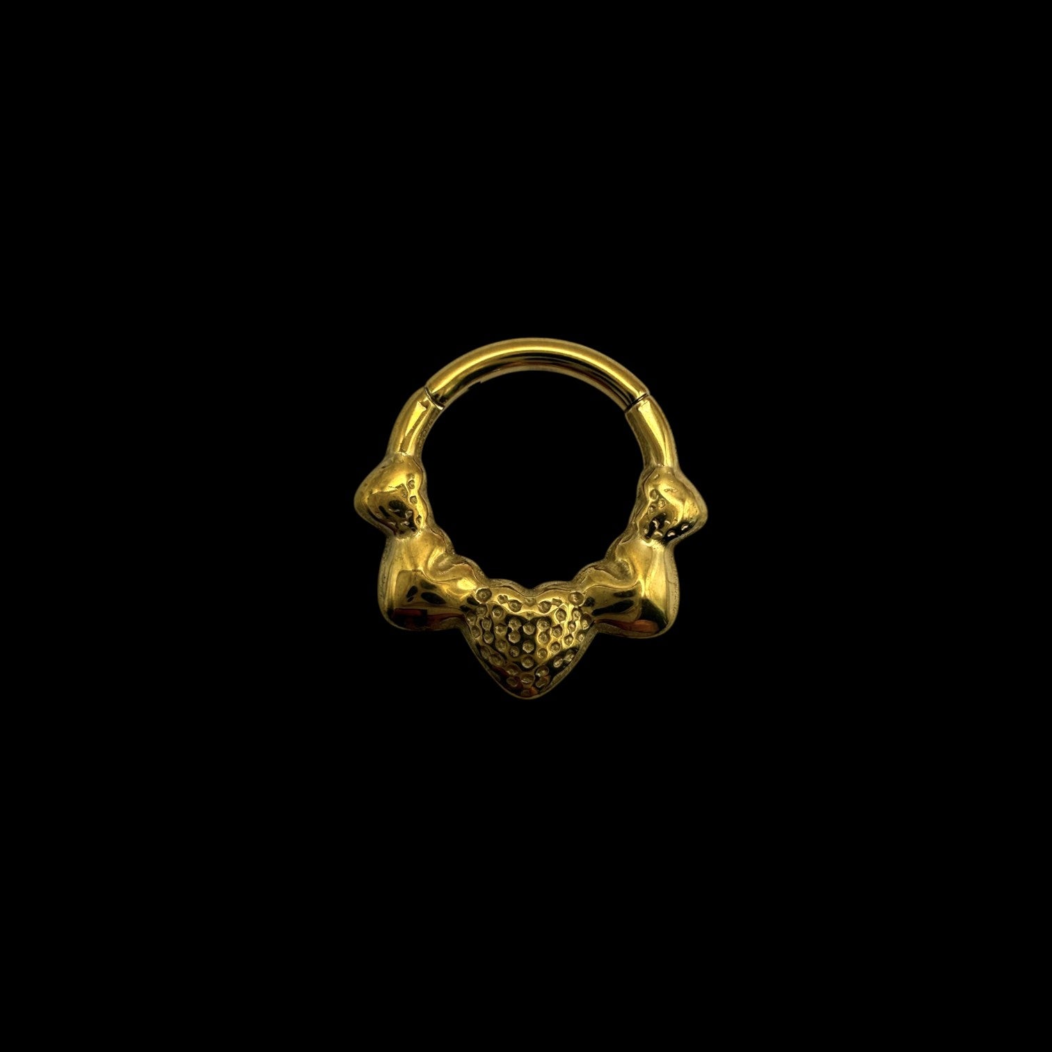 SPIKE HEART RING