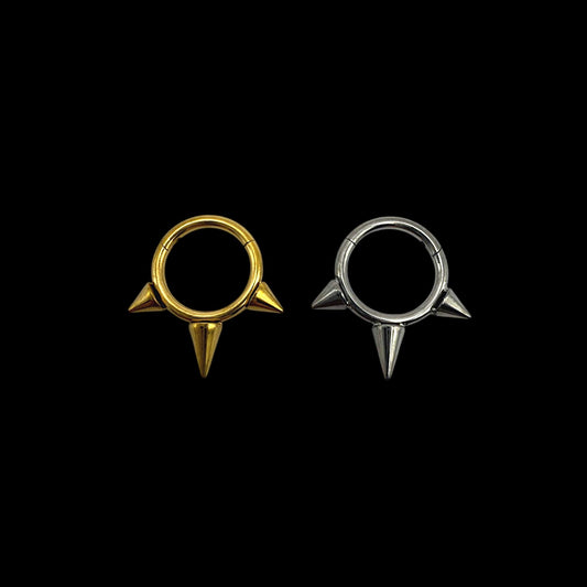 Triple Spike Ring aus Titan